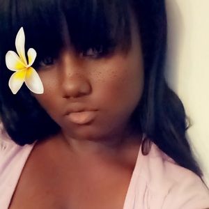 Meet your Posher, Kaycee